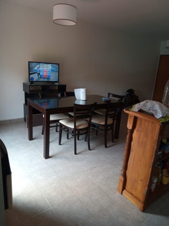 VENTA, Departamento de 2 dormit. Manuel B. Gonnet