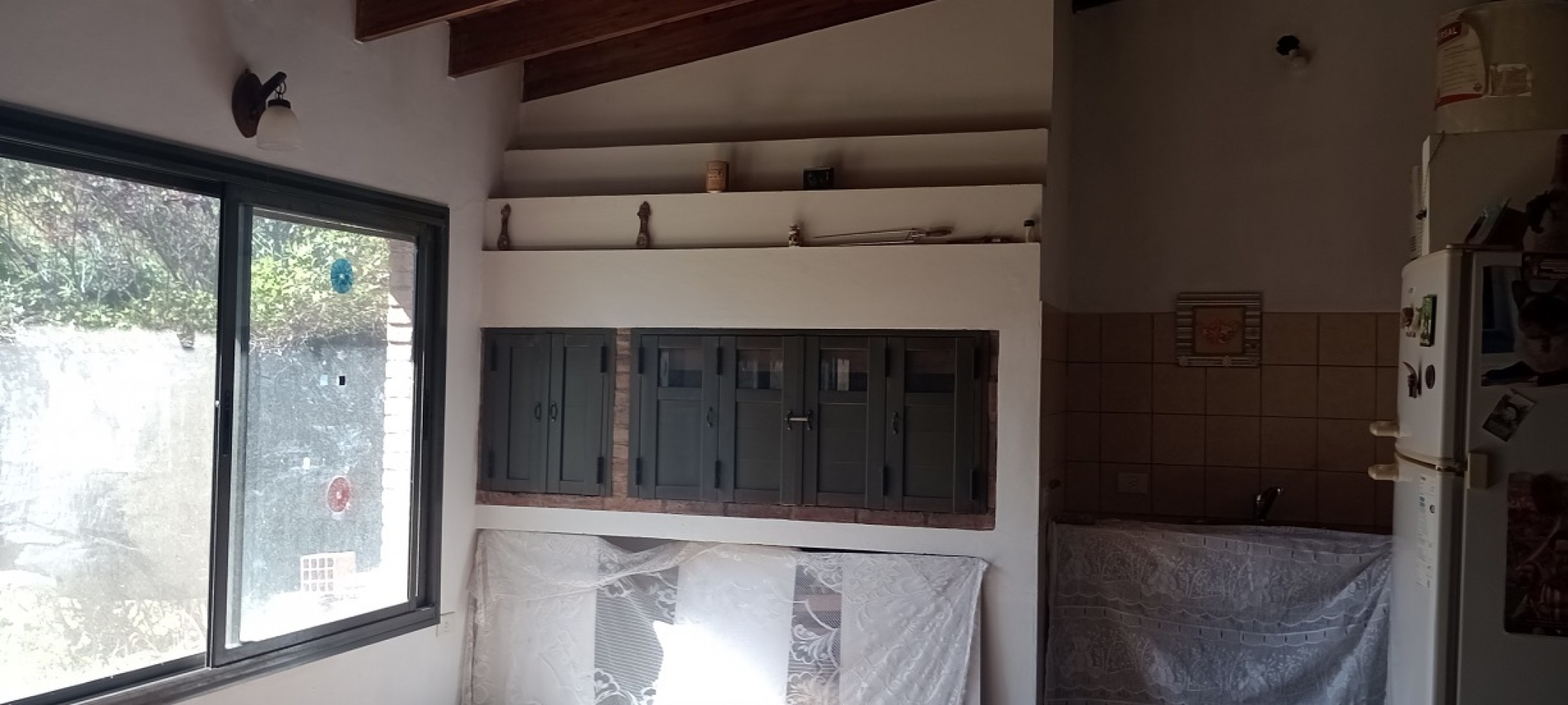 Venta de casa estilo Chalet en Jose Hernandez, 2 Dormitorios y quincho