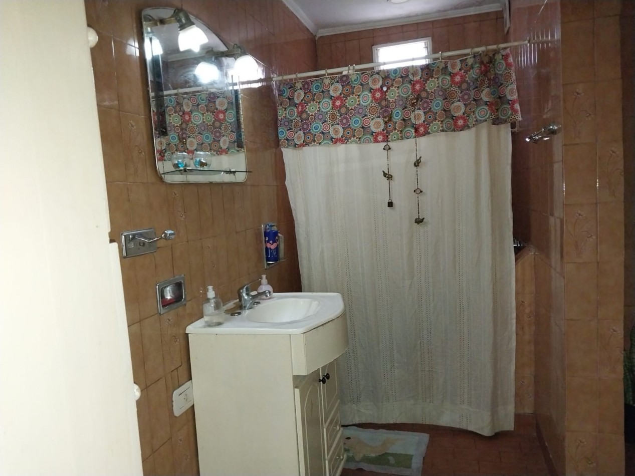 Venta de Dos casas sobre un lote en Berisso