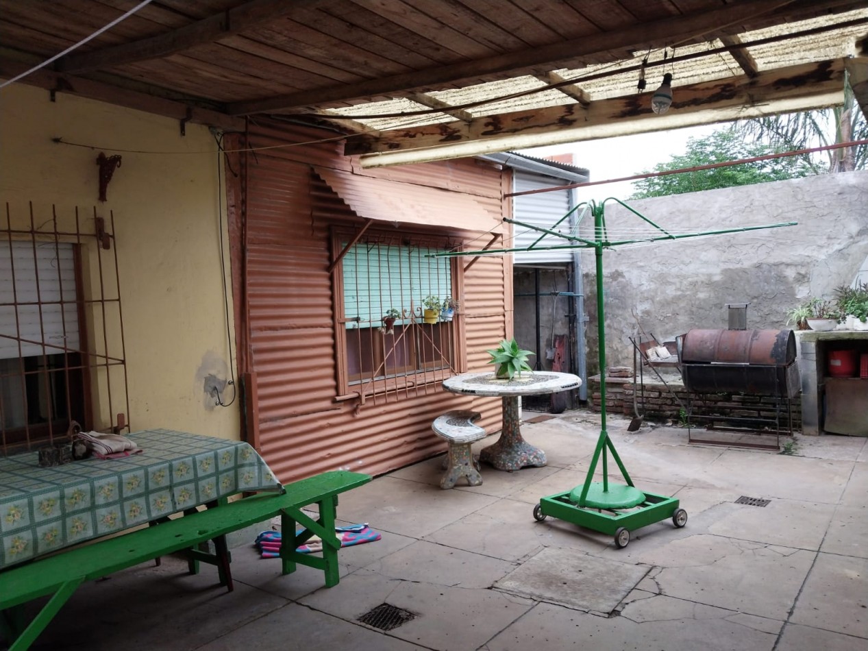 Venta de Dos casas sobre un lote en Berisso
