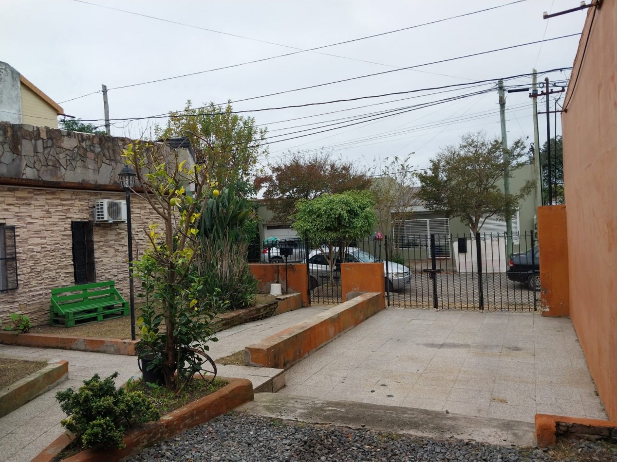 Venta de Dos casas sobre un lote en Berisso