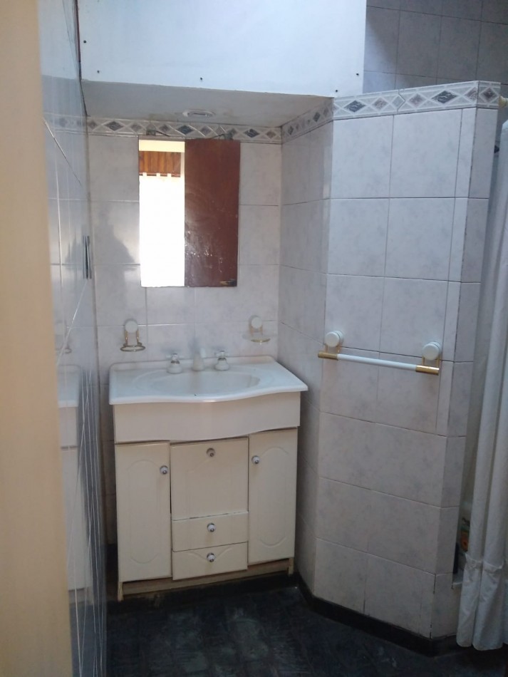 VENTA de Casa en esquina en City Bell