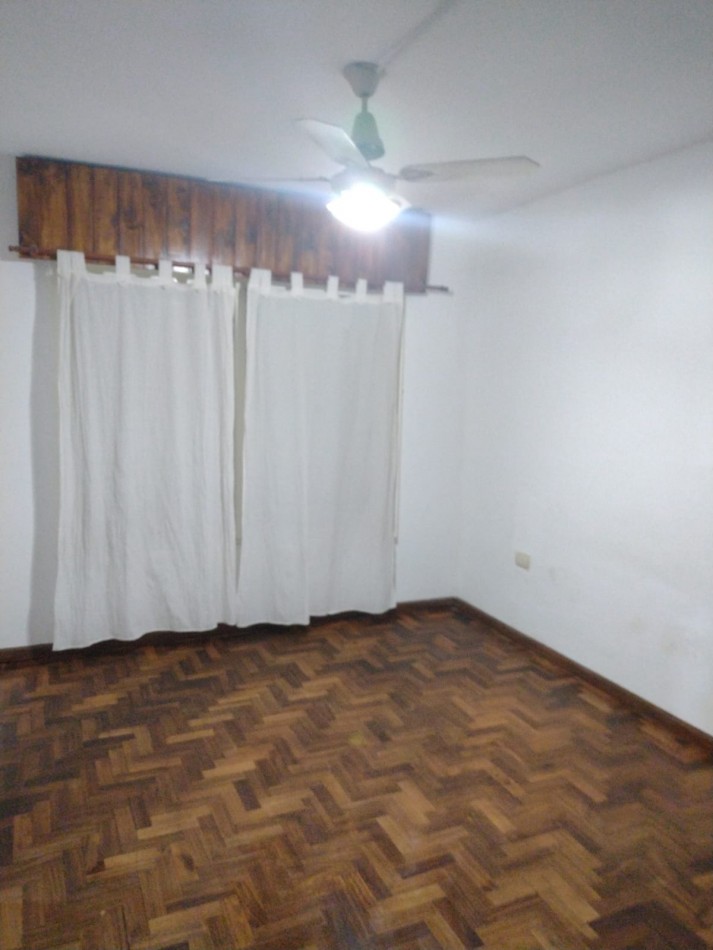 VENTA de Casa en esquina en City Bell