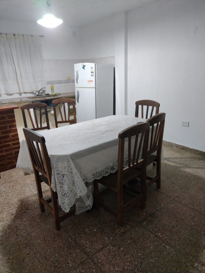 VENTA de Casa en esquina en City Bell