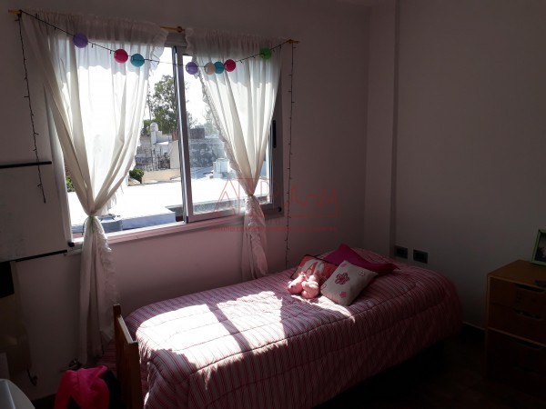 Venta Duplex 2 Dormitorios, Los Hornos Calle 132 e 61 y 62. La Plata