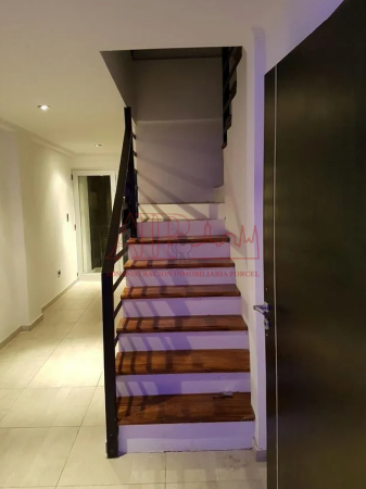 Venta Duplex 2 Dormitorios, Los Hornos Calle 132 e 61 y 62. La Plata